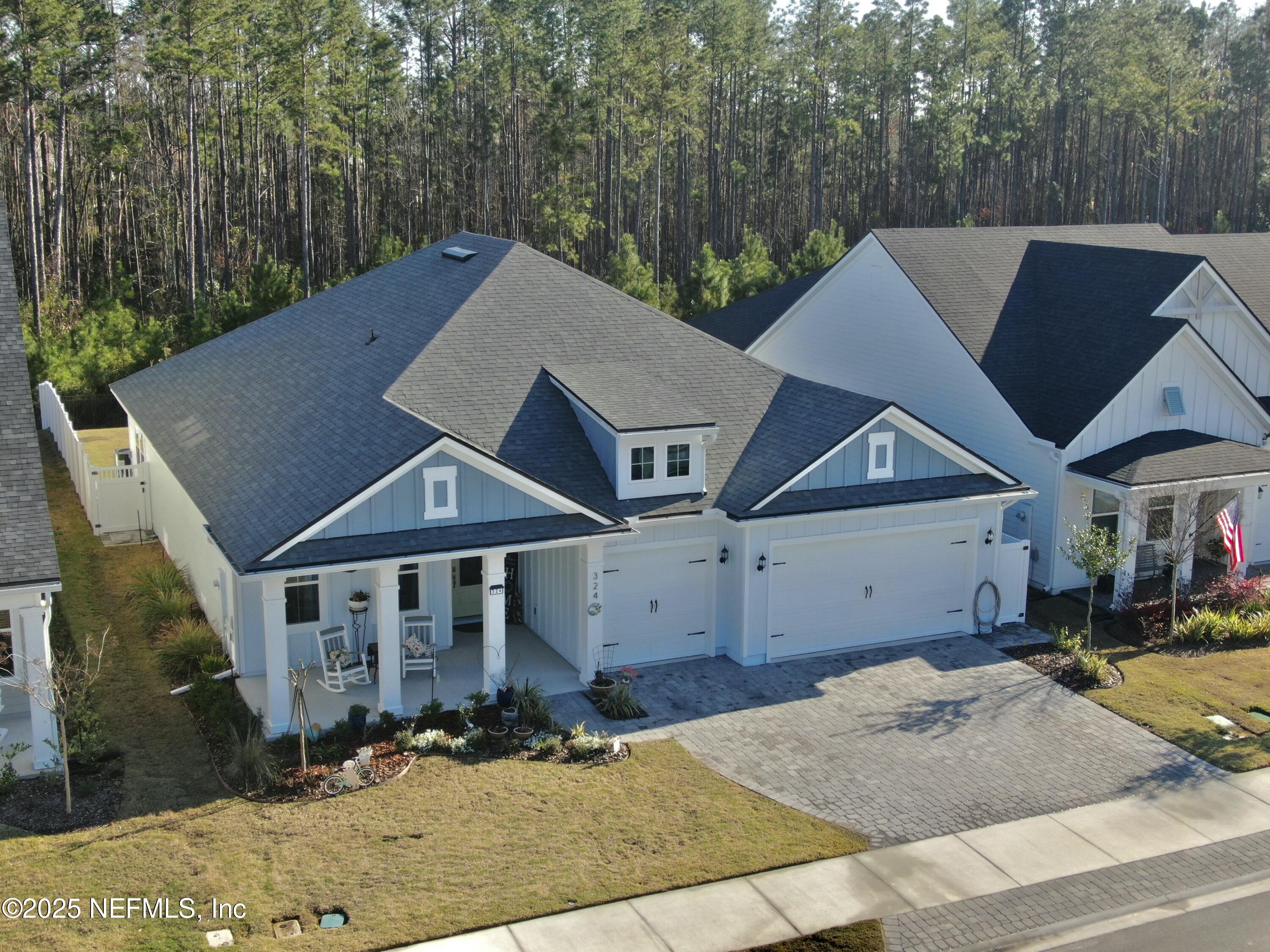 324 SAWGRASS Drive