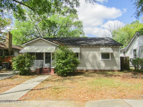 Photo of 810 MACKINAW Street, Jacksonville, FL 32254 (MLS # 2138632)