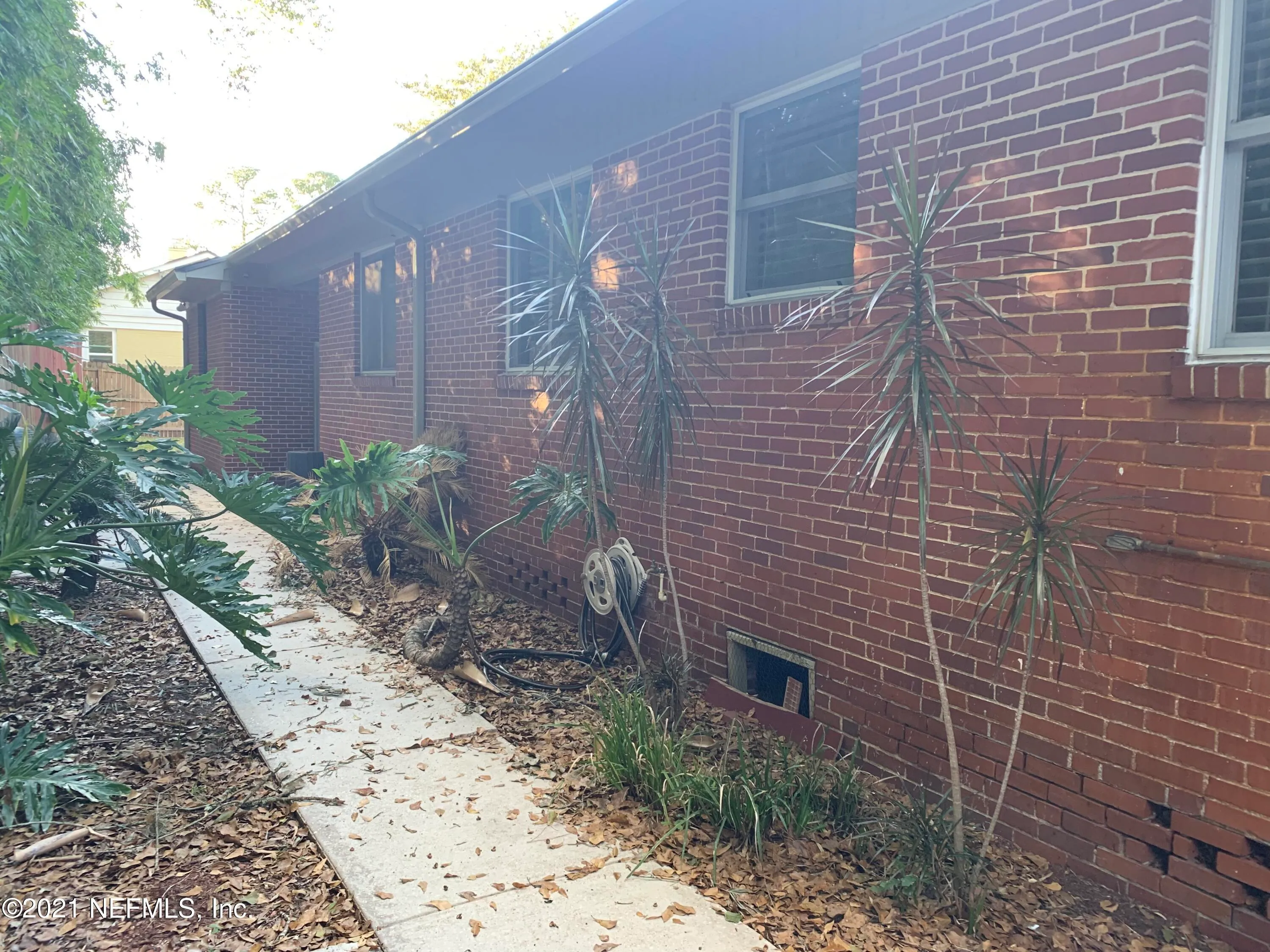 Jacksonville, Florida 32207, United States, 3 Bedrooms Bedrooms, ,2 BathroomsBathrooms,Residential,Active,7709