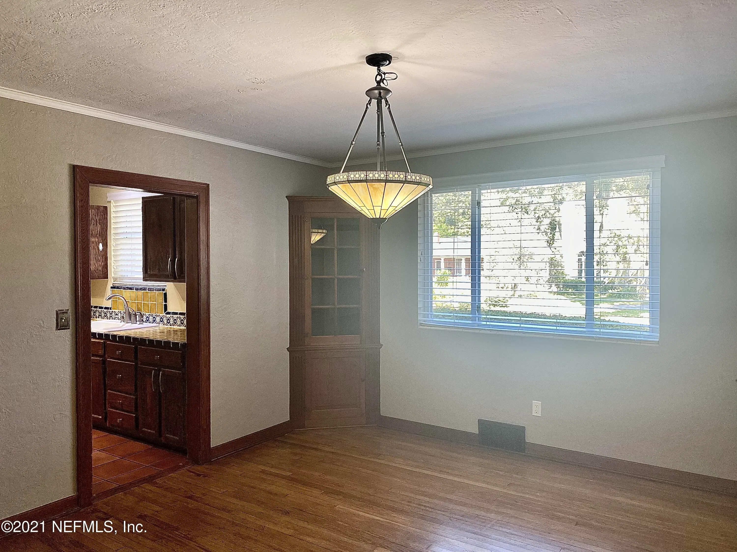 Jacksonville, Florida 32207, United States, 3 Bedrooms Bedrooms, ,2 BathroomsBathrooms,Residential,Active,7709