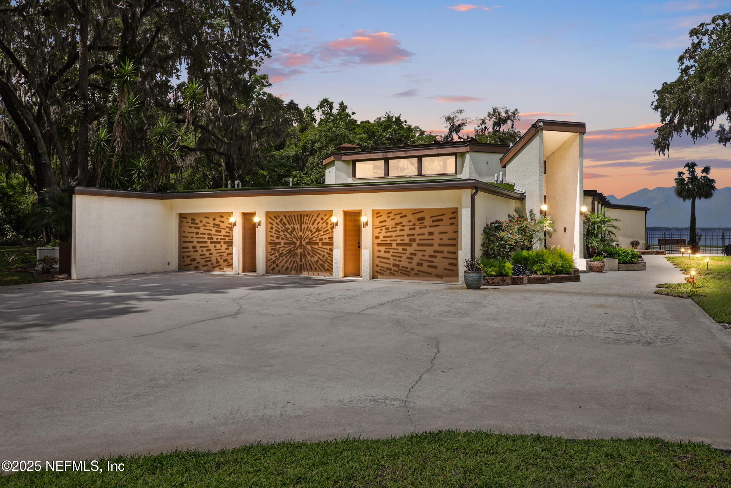 705 ST MORITZ Court