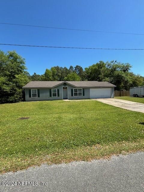 Jacksonville, FL home for sale located at 13517 Foxwood Heights Circle N, Jacksonville, FL 32226
