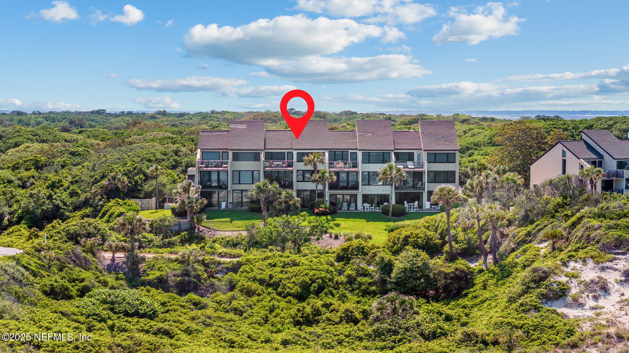 1029 CAPTAINS COURT Drive