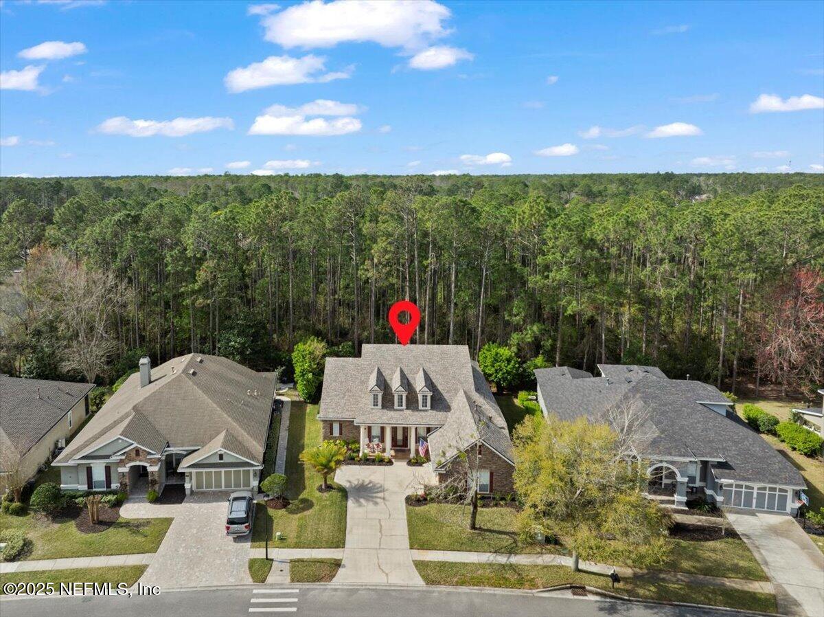 247 FLORES Way