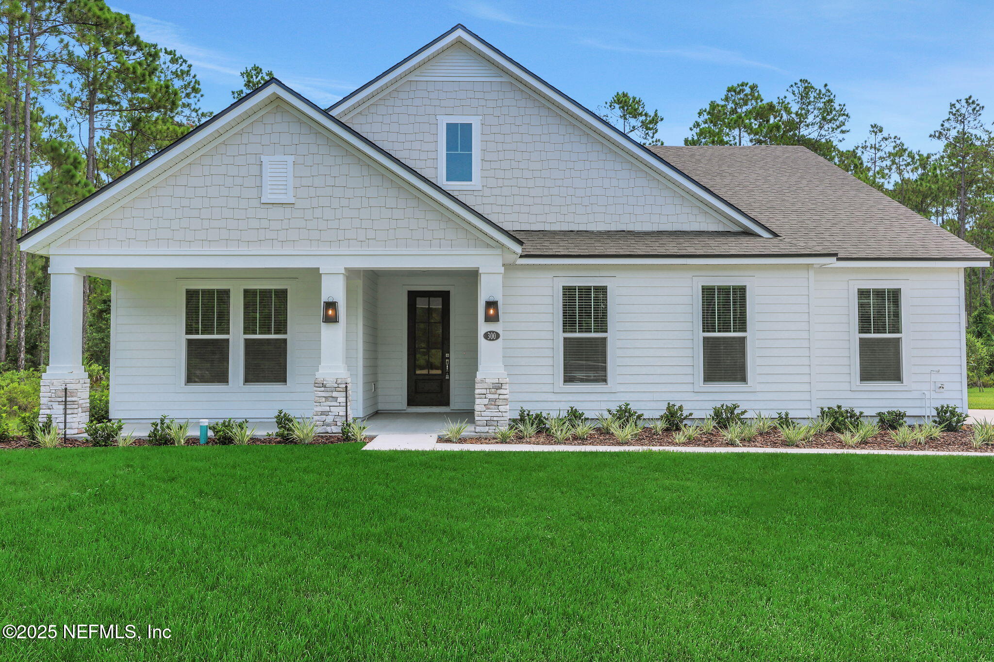 300 GRAND LANDINGS Parkway