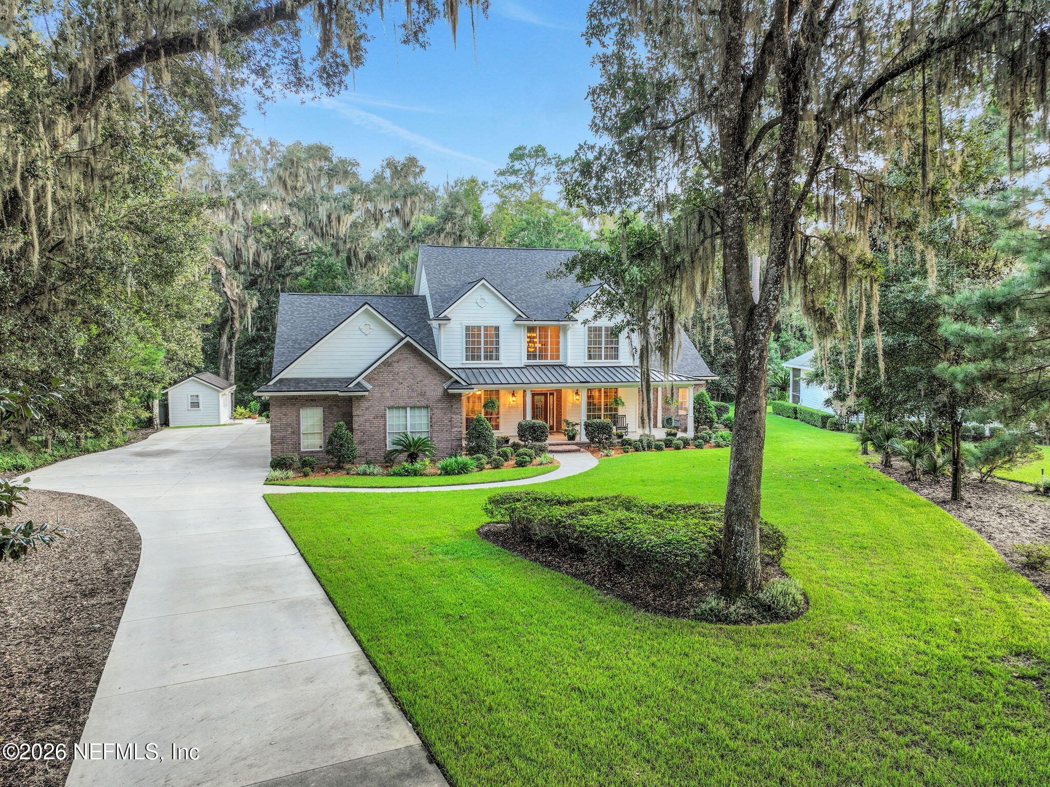 696 FREDERIC Drive