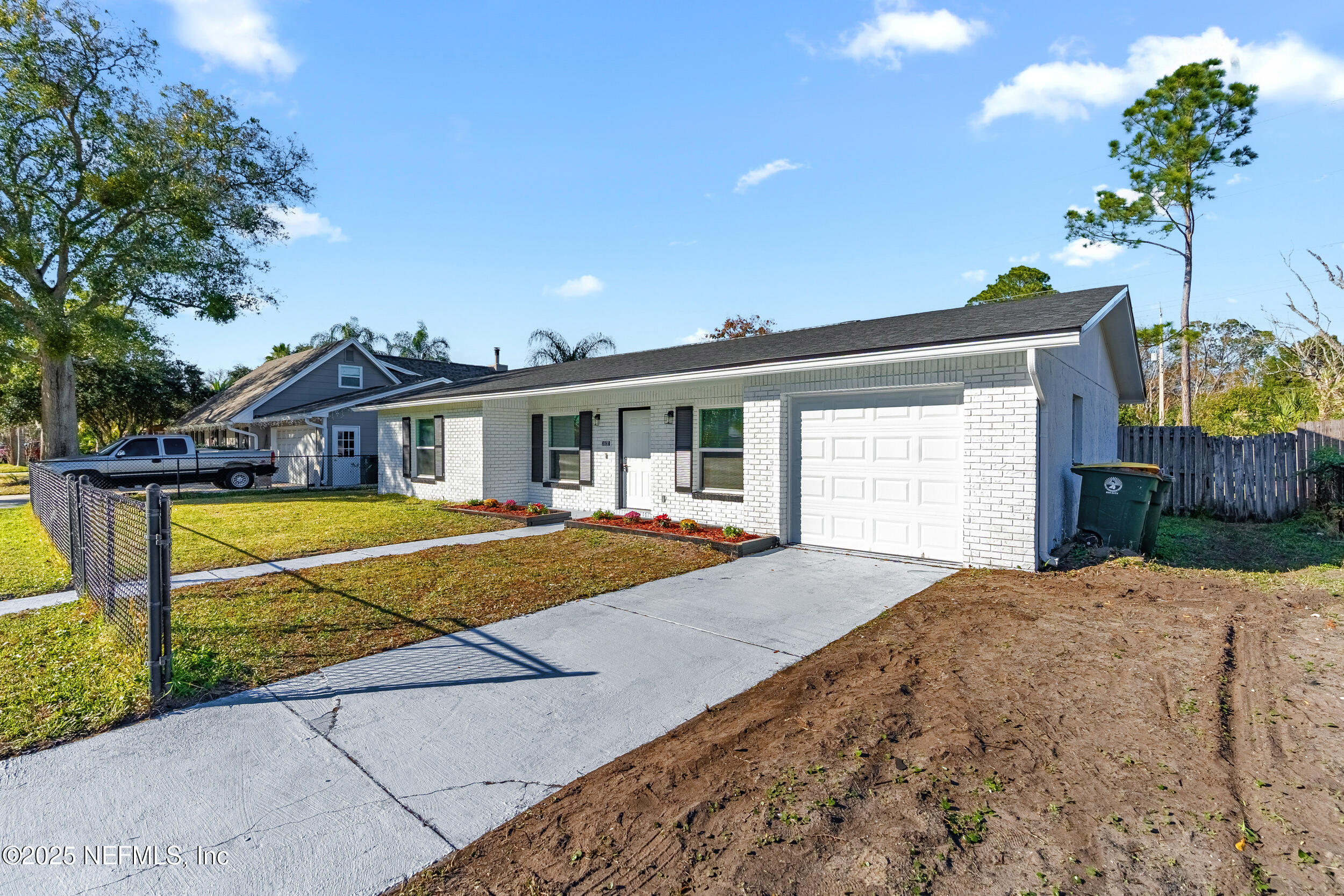 3631 NORTH RIDE Drive