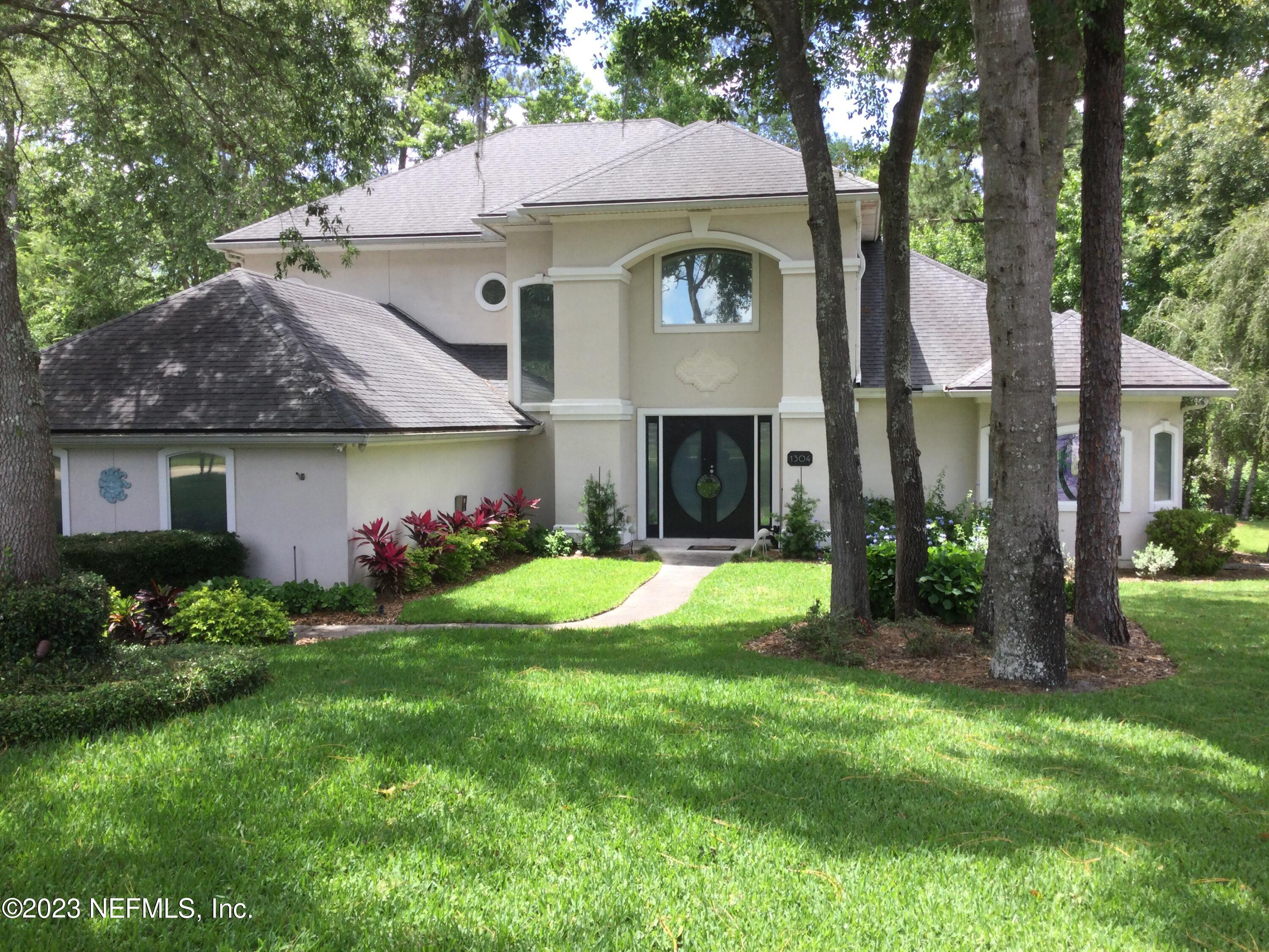 St Johns, FL home for sale located at 1304 Hideaway Drive S, St Johns, FL 32259