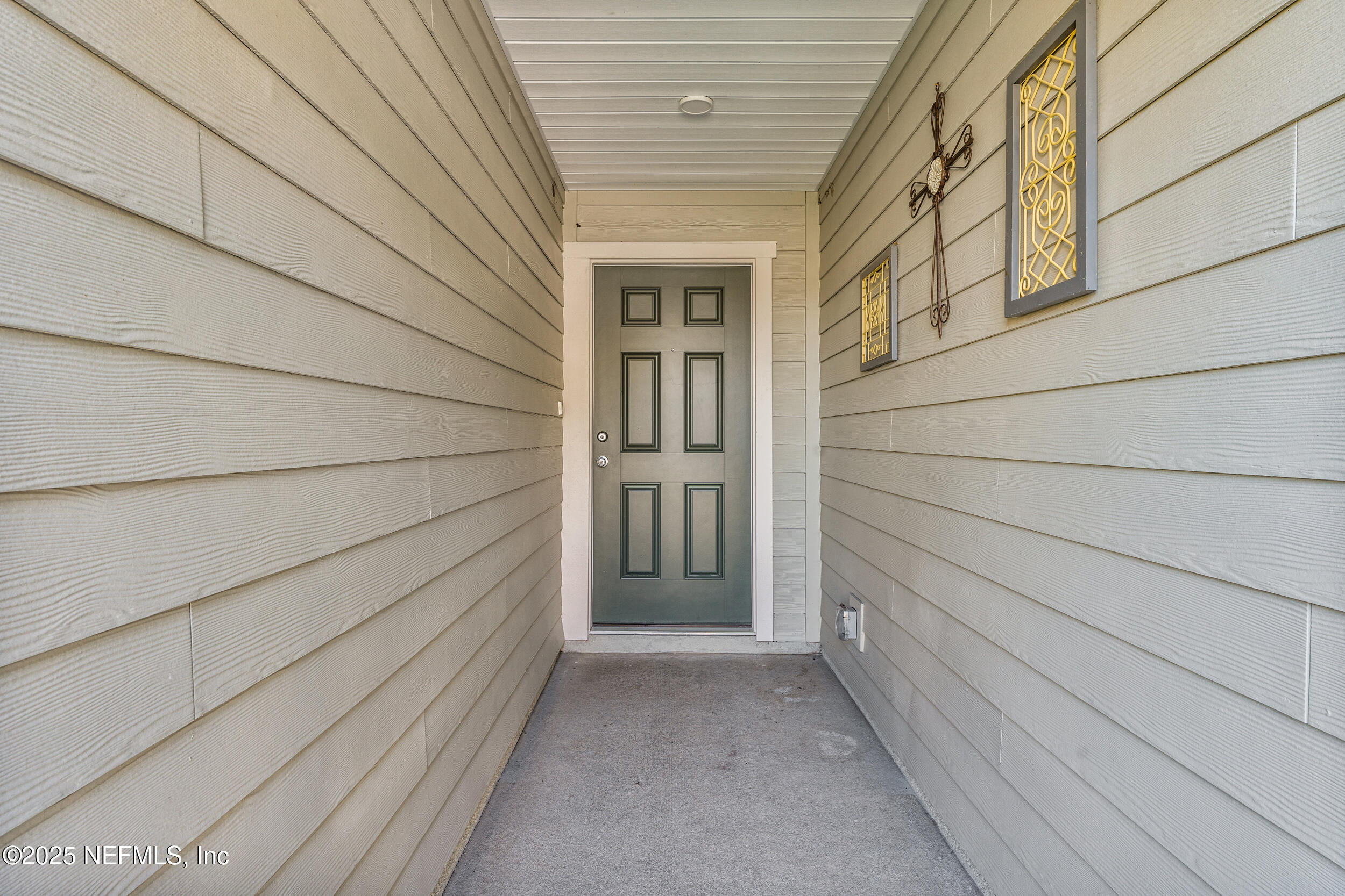 577 PANTHER LAKE Parkway