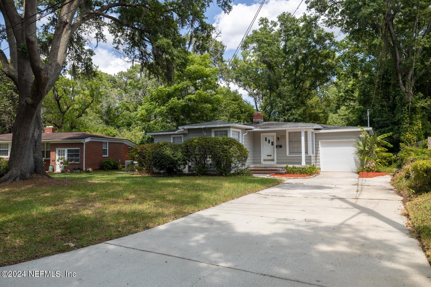 Jacksonville, FL home for sale located at 1257 Glen Laura Road, Jacksonville, FL 32205