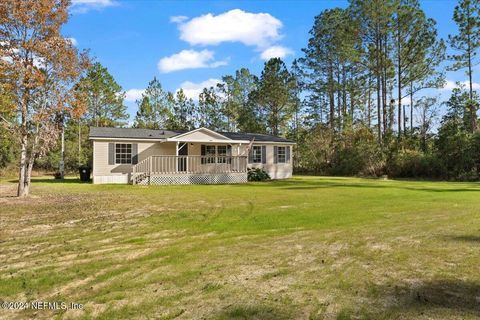 A home in Middleburg