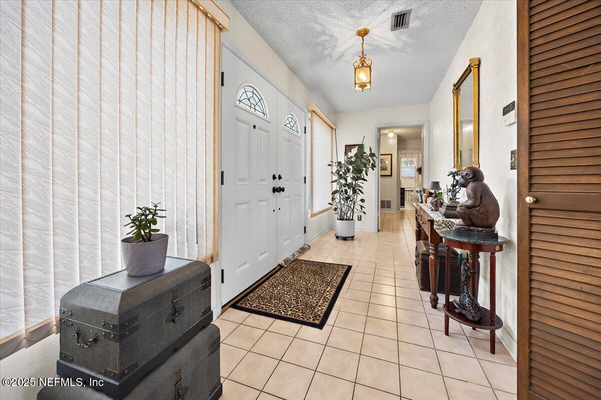 4324 CHARLESTON Lane