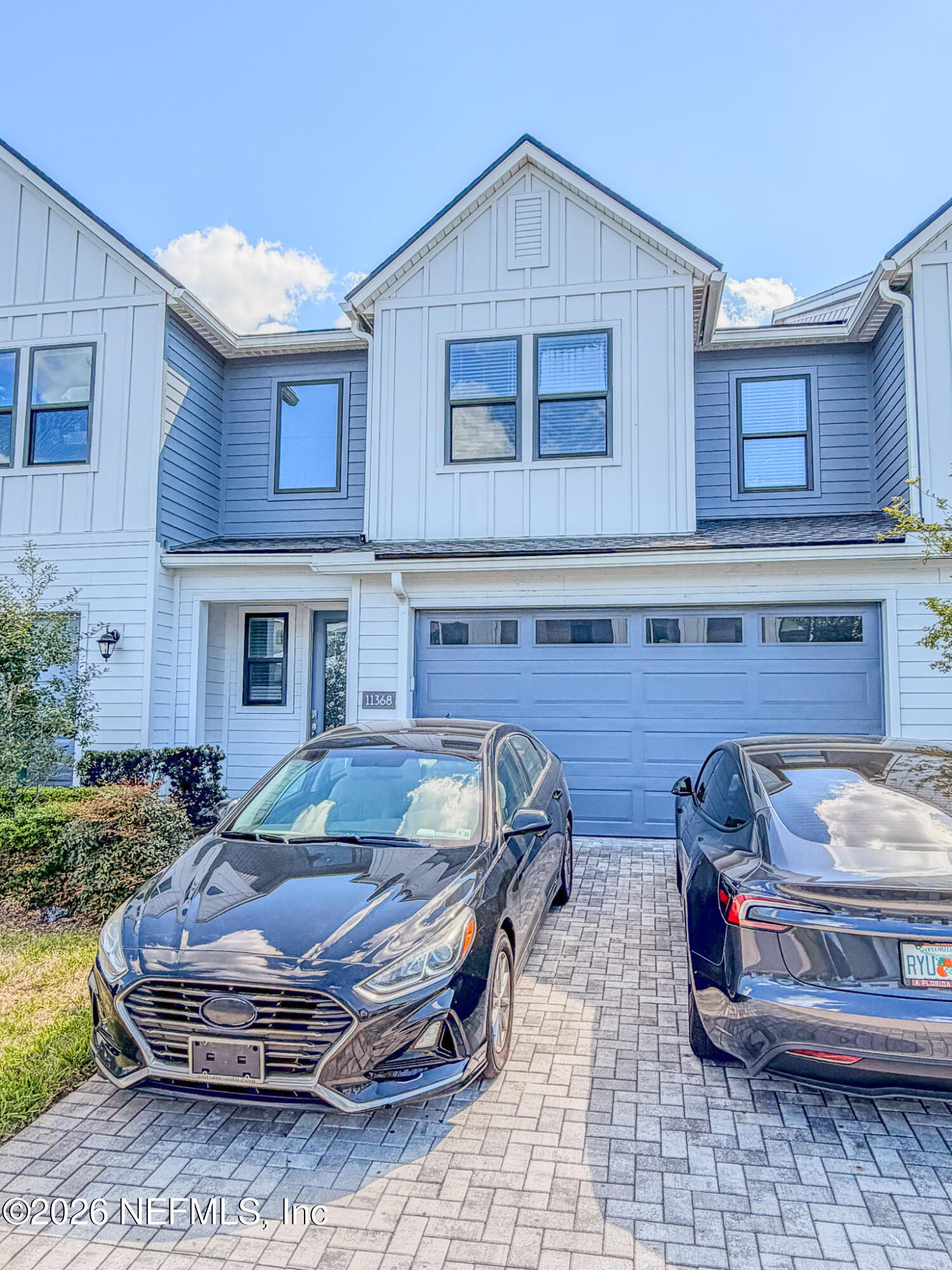 11368 NEWTONIAN Boulevard