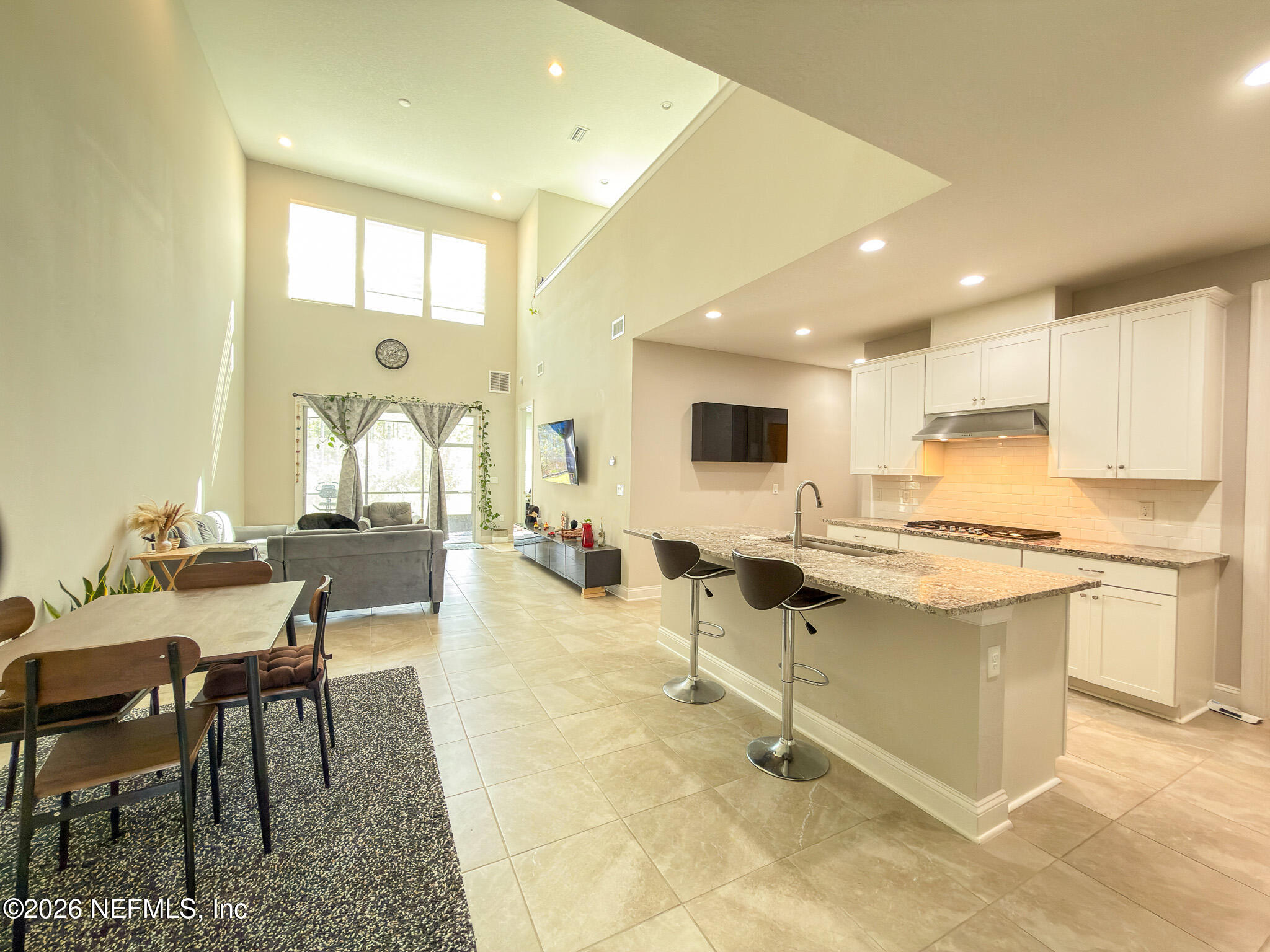 11368 NEWTONIAN Boulevard