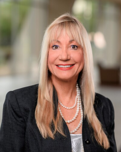 This is a photo of THERESA LAPOLLA. This professional services PONTE VEDRA BEACH, FL homes for sale in 32082 and the surrounding areas.