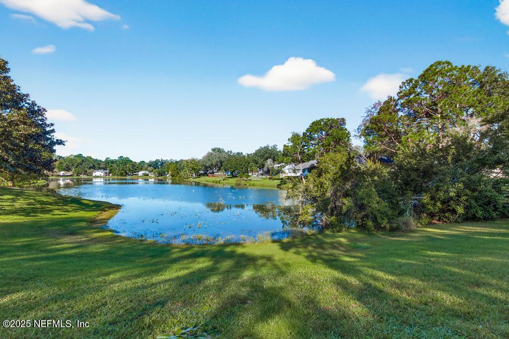 4588 CAROLYN COVE Lane S