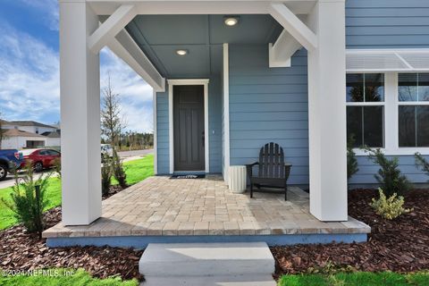 A home in Yulee