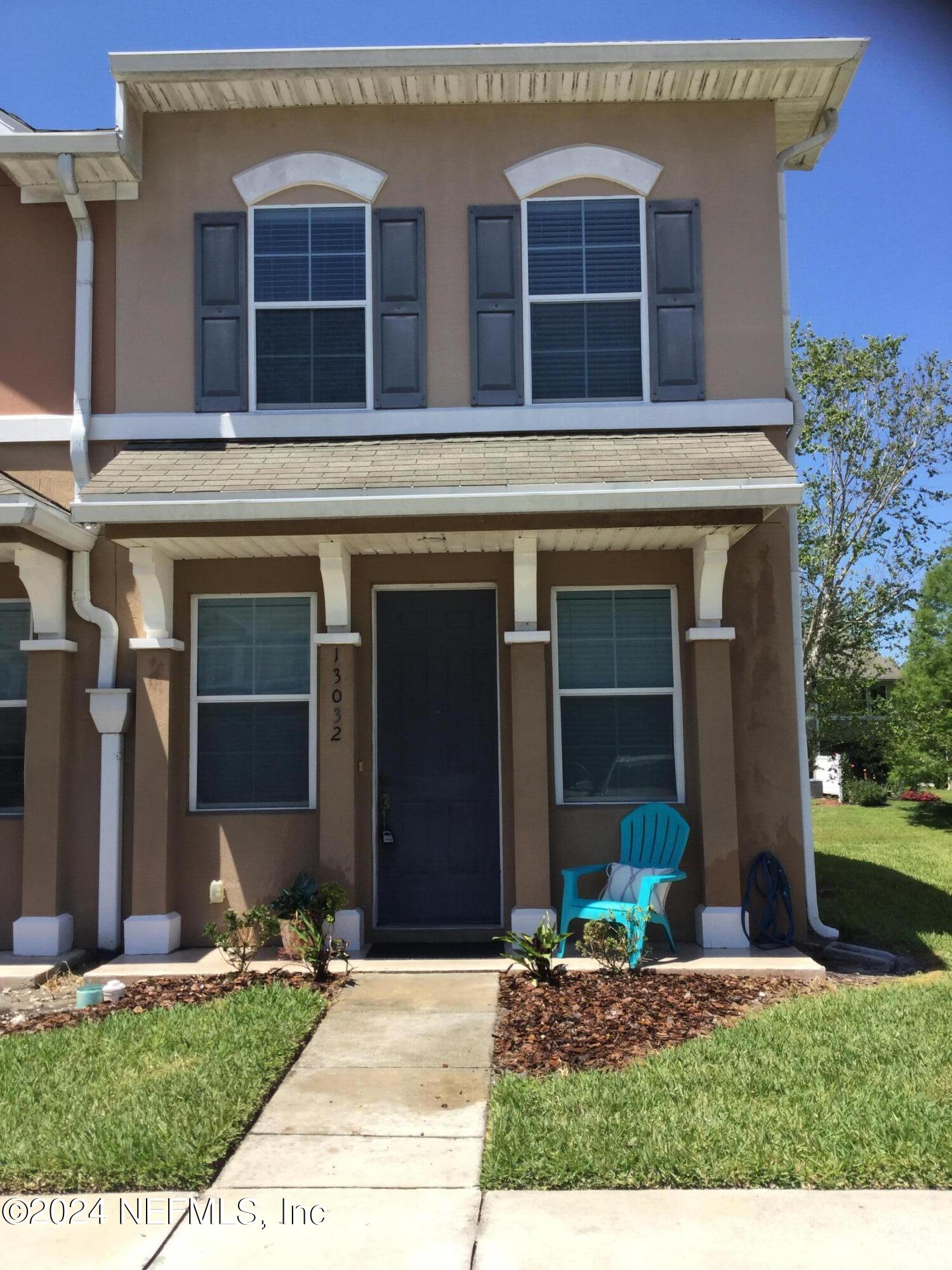 Jacksonville, FL home for sale located at 13032 Sunset Lake Drive, Jacksonville, FL 32258
