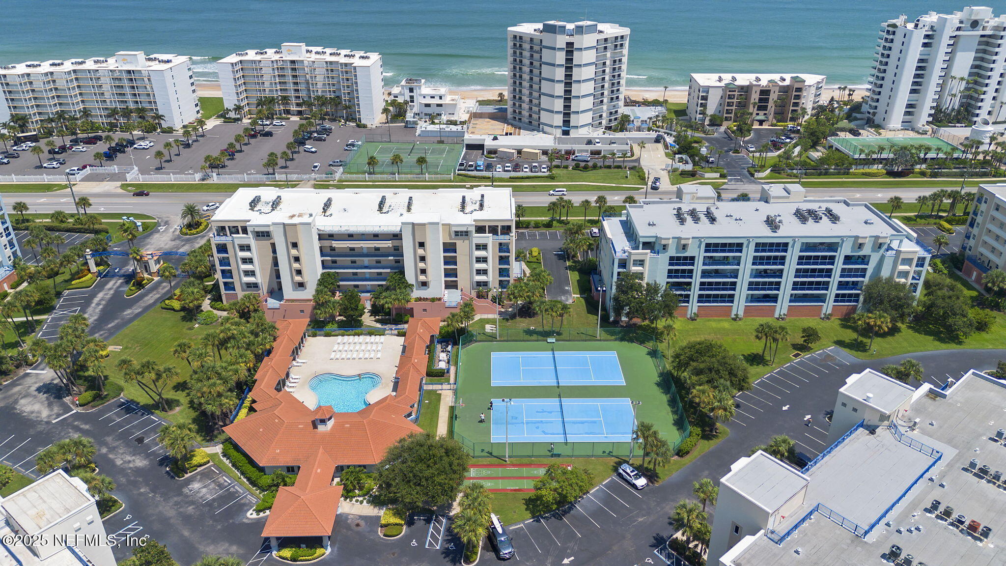 5300 S ATLANTIC Avenue 18-204