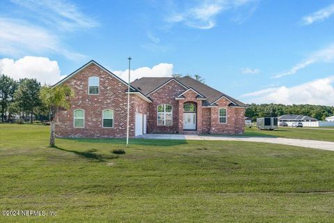 Single Family Residence in Callahan FL 53909 HONEYSUCKLE Lane.jpg