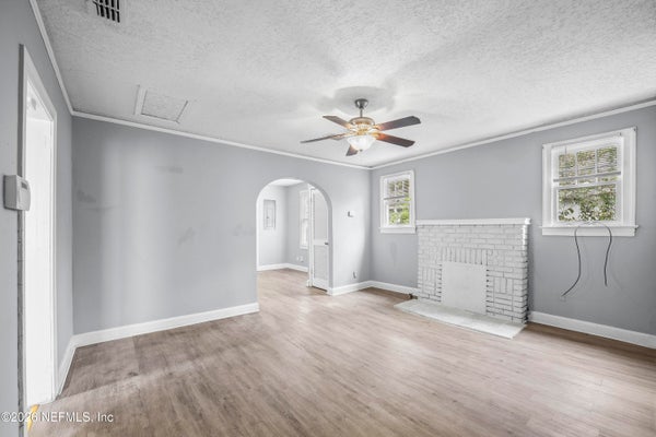 1585 W 15TH ST, JACKSONVILLE, FL 32209 - Image 1bc2aa7ca72da699468b4f26a4e4733f/2302552226