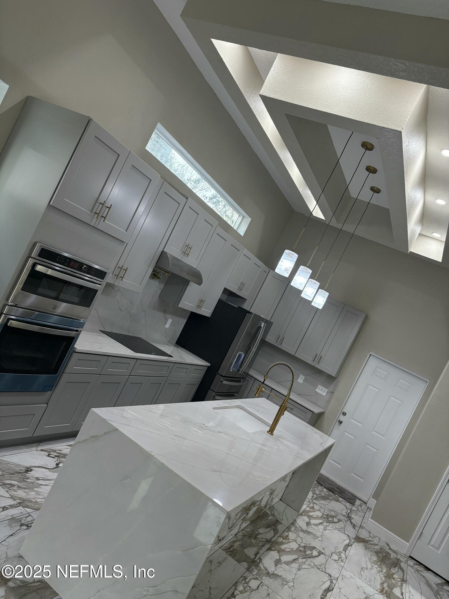 1315 FRANKLIN Street