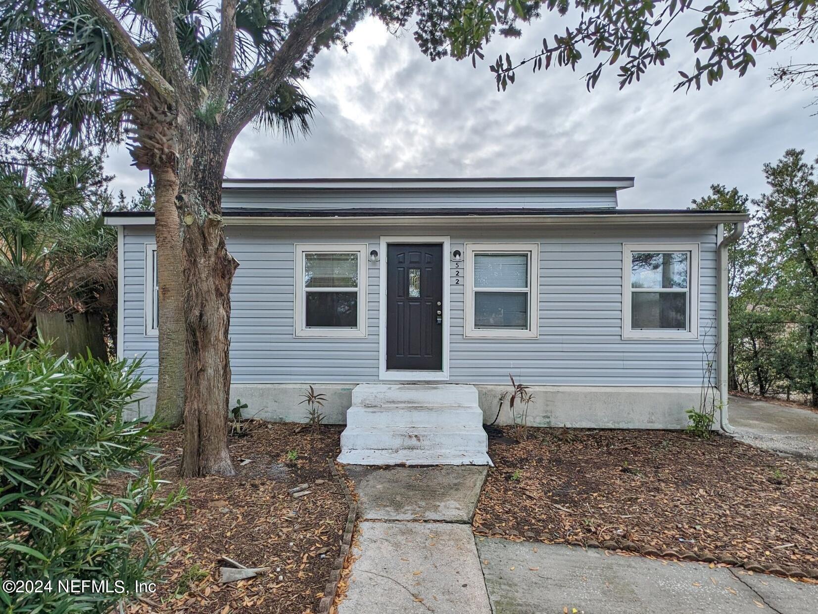 Jacksonville Beach, FL home for sale located at 522 4TH Avenue S, Jacksonville Beach, FL 32250