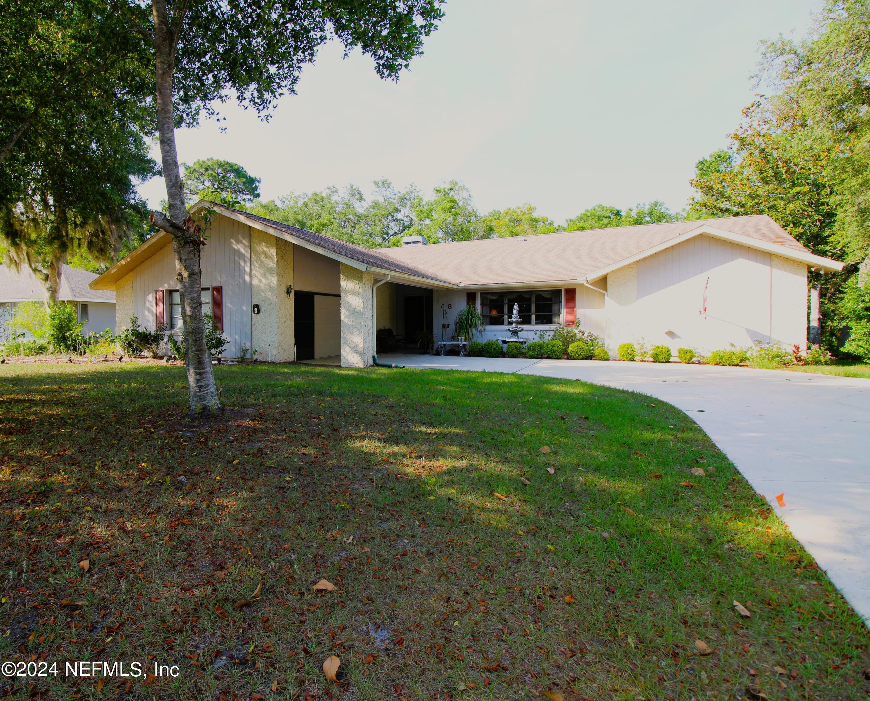 Homosassa, FL home for sale located at 8 Salvia Court W, Homosassa, FL 34446