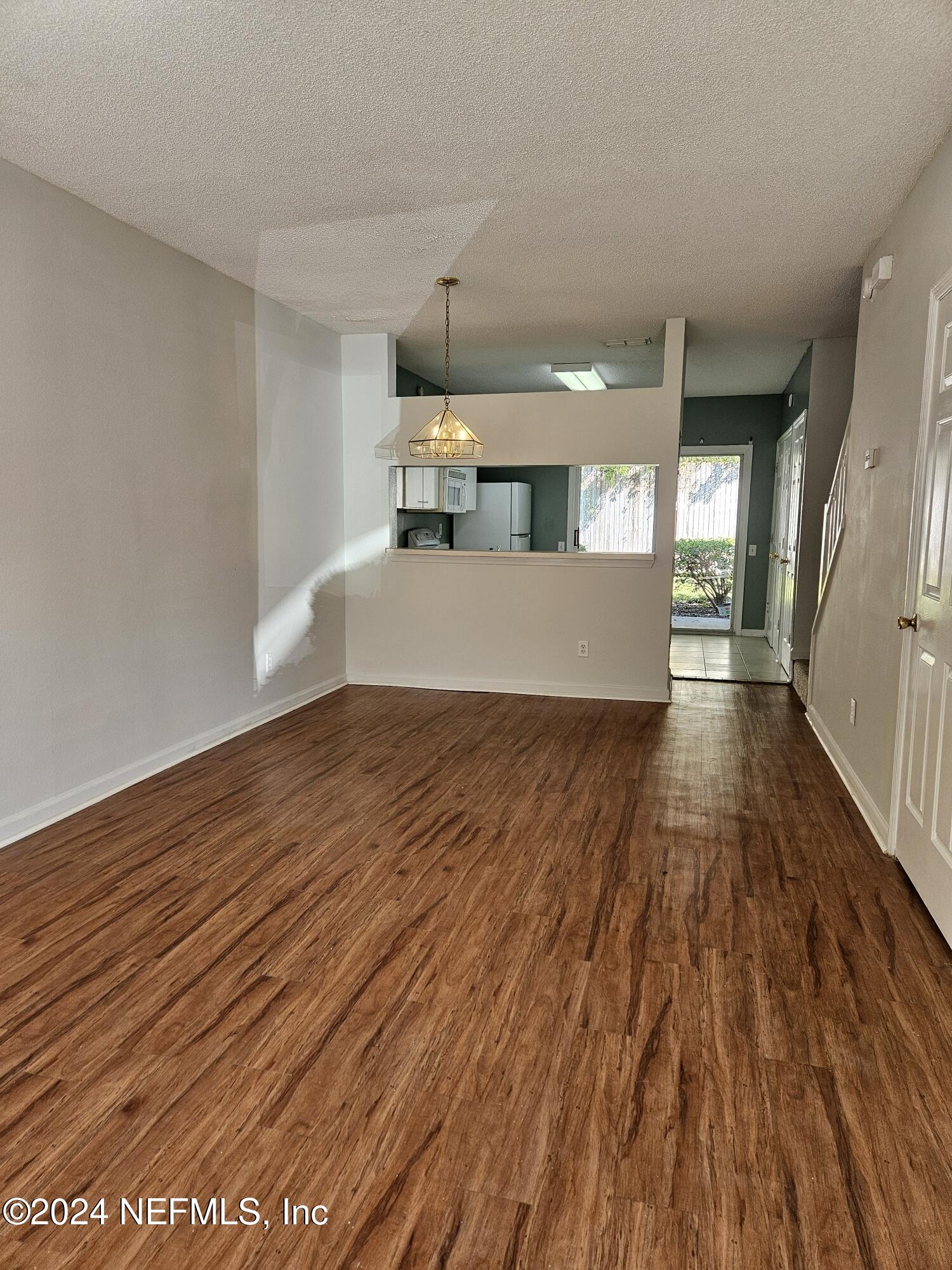 12311 KENSINGTON LAKES Drive 1102