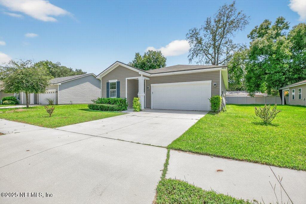 2274 LINCOLN SENDERO Trail