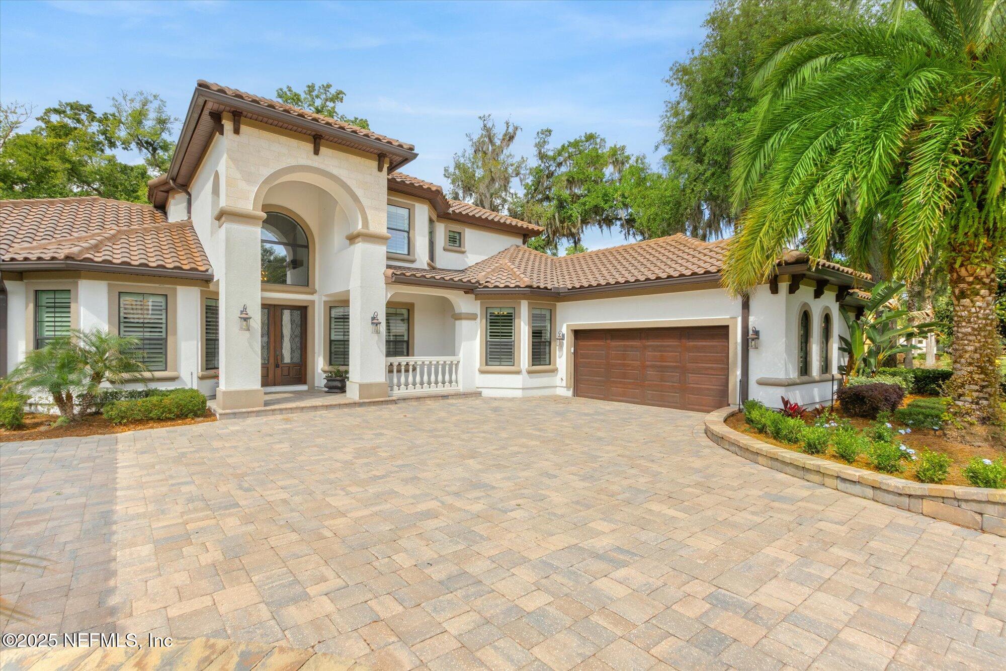 106 VILLA SOVANA Court