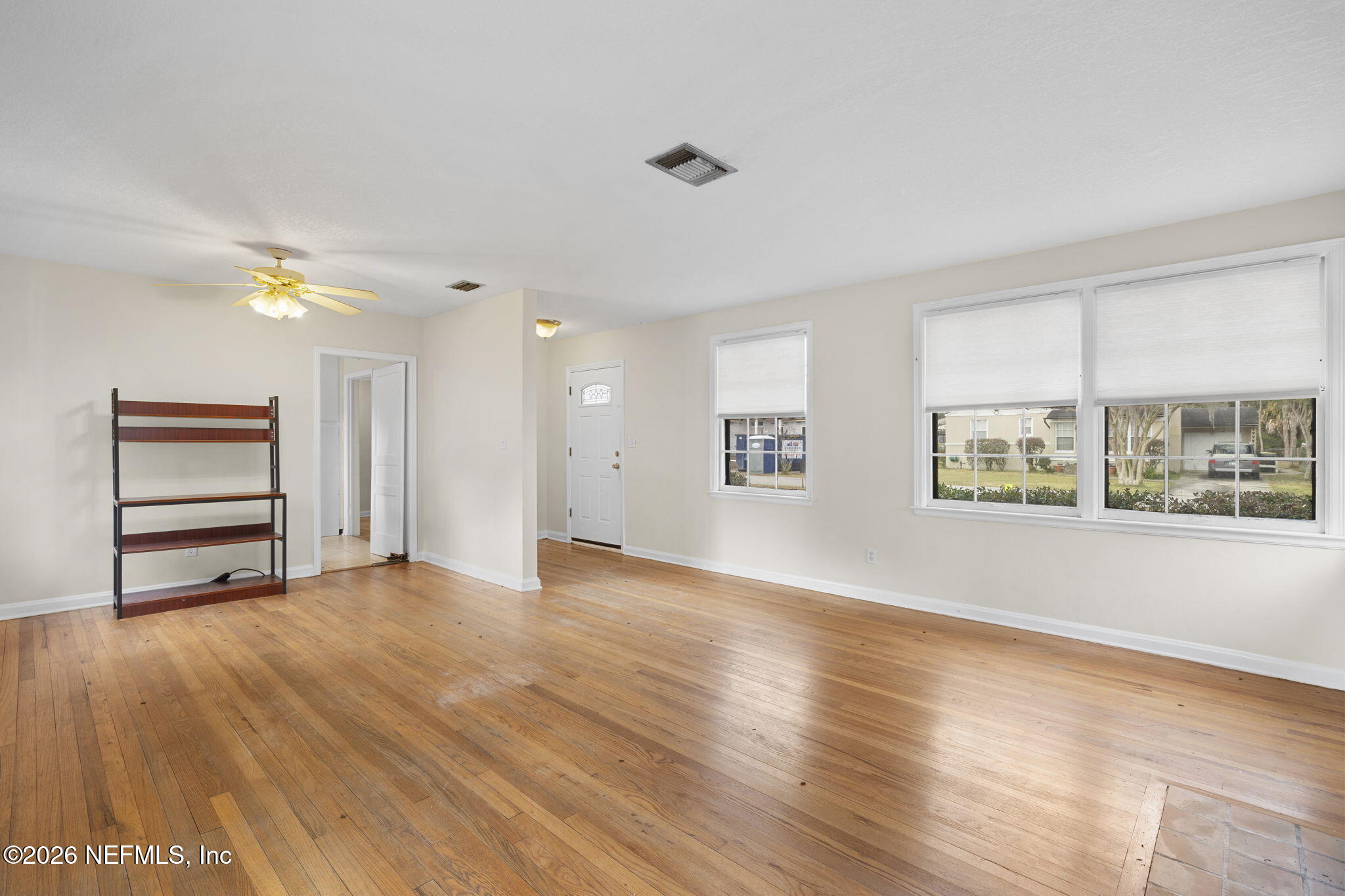 4515 PINEWOOD Avenue