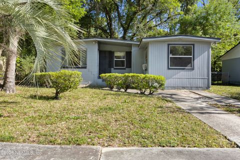 Photo of 4140 LOCKHART Drive, Jacksonville, FL 32209 (MLS # 2138396)