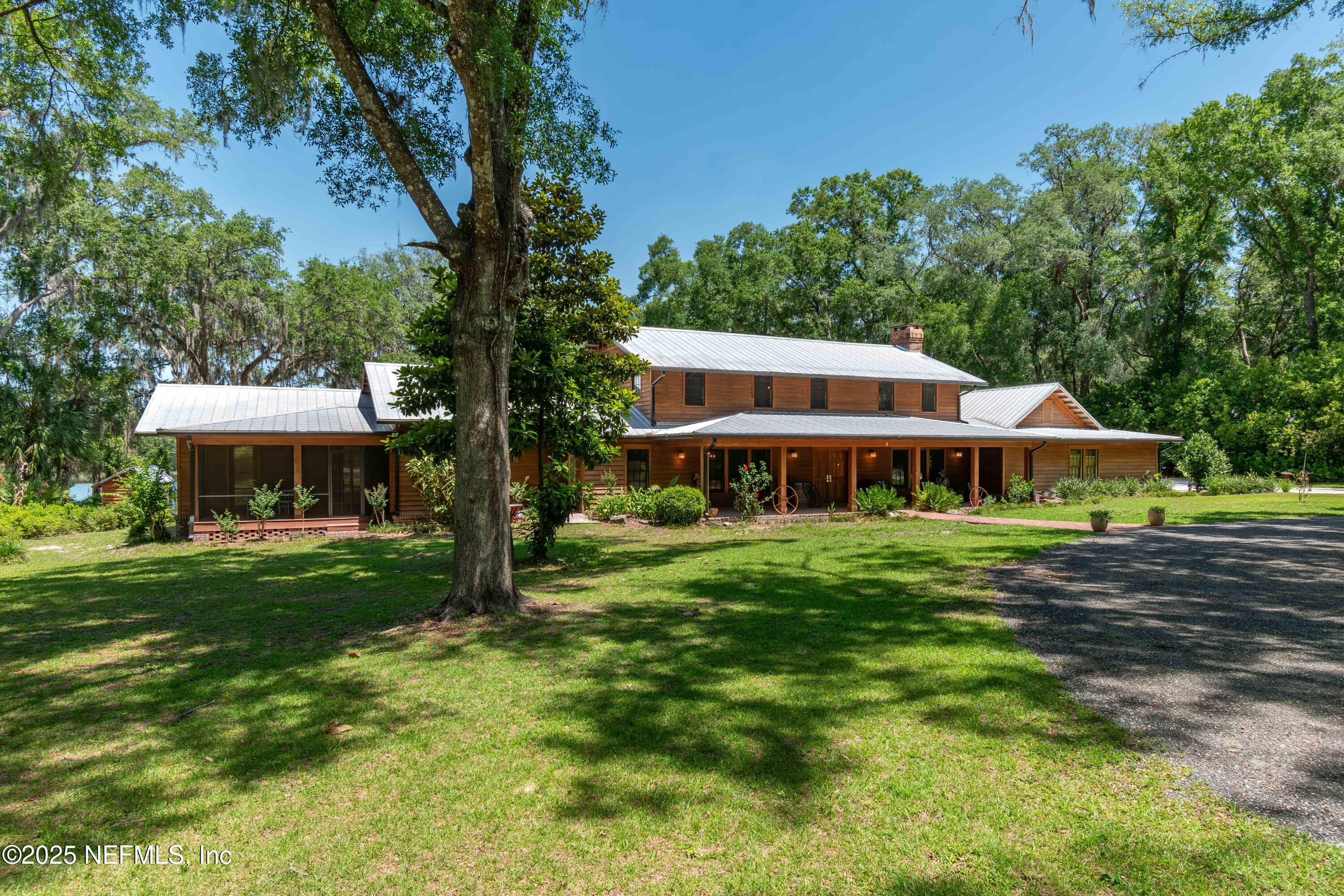 943 S COUNTY ROAD 21