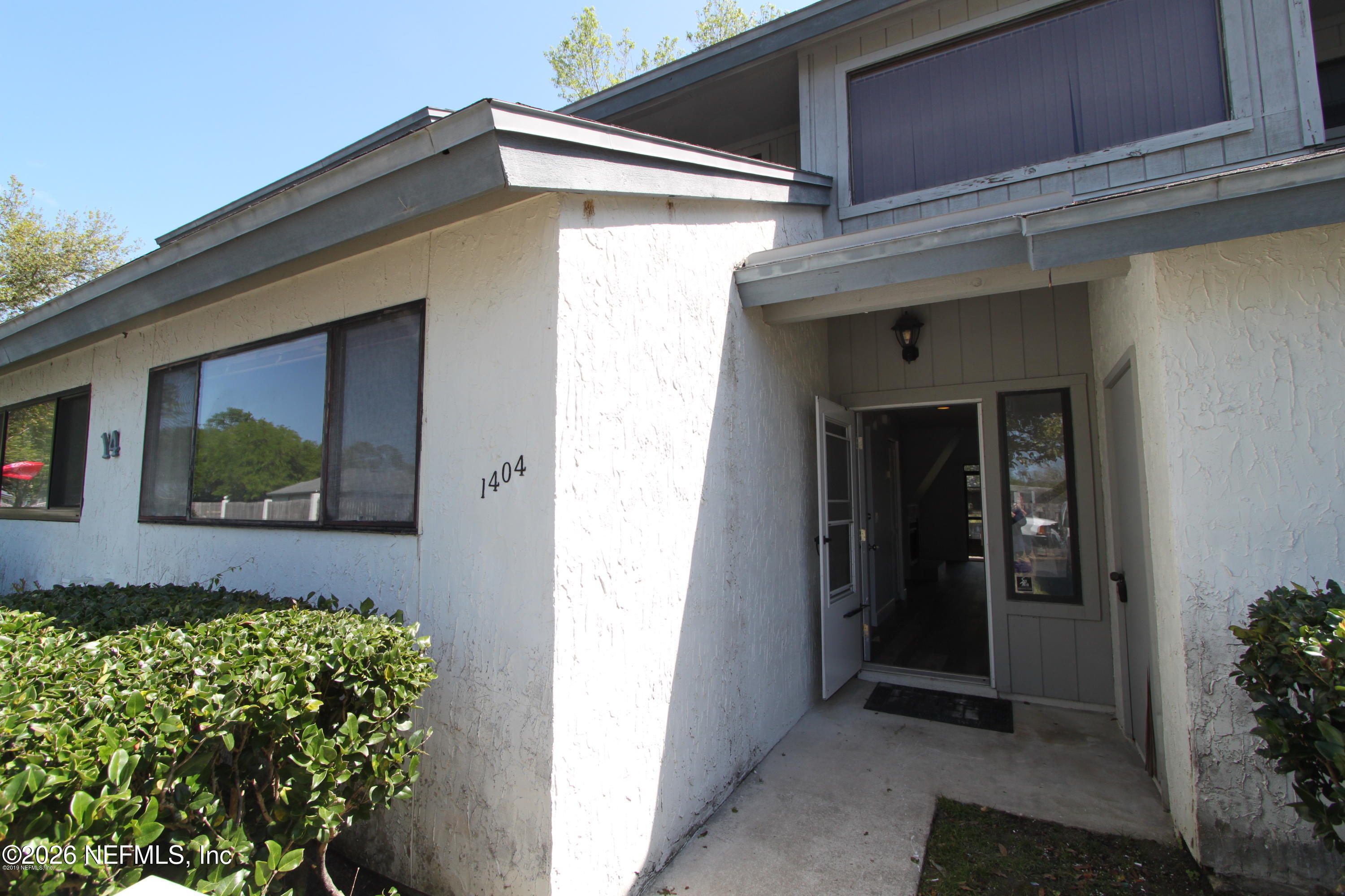 9360 CRAVEN Road 1404