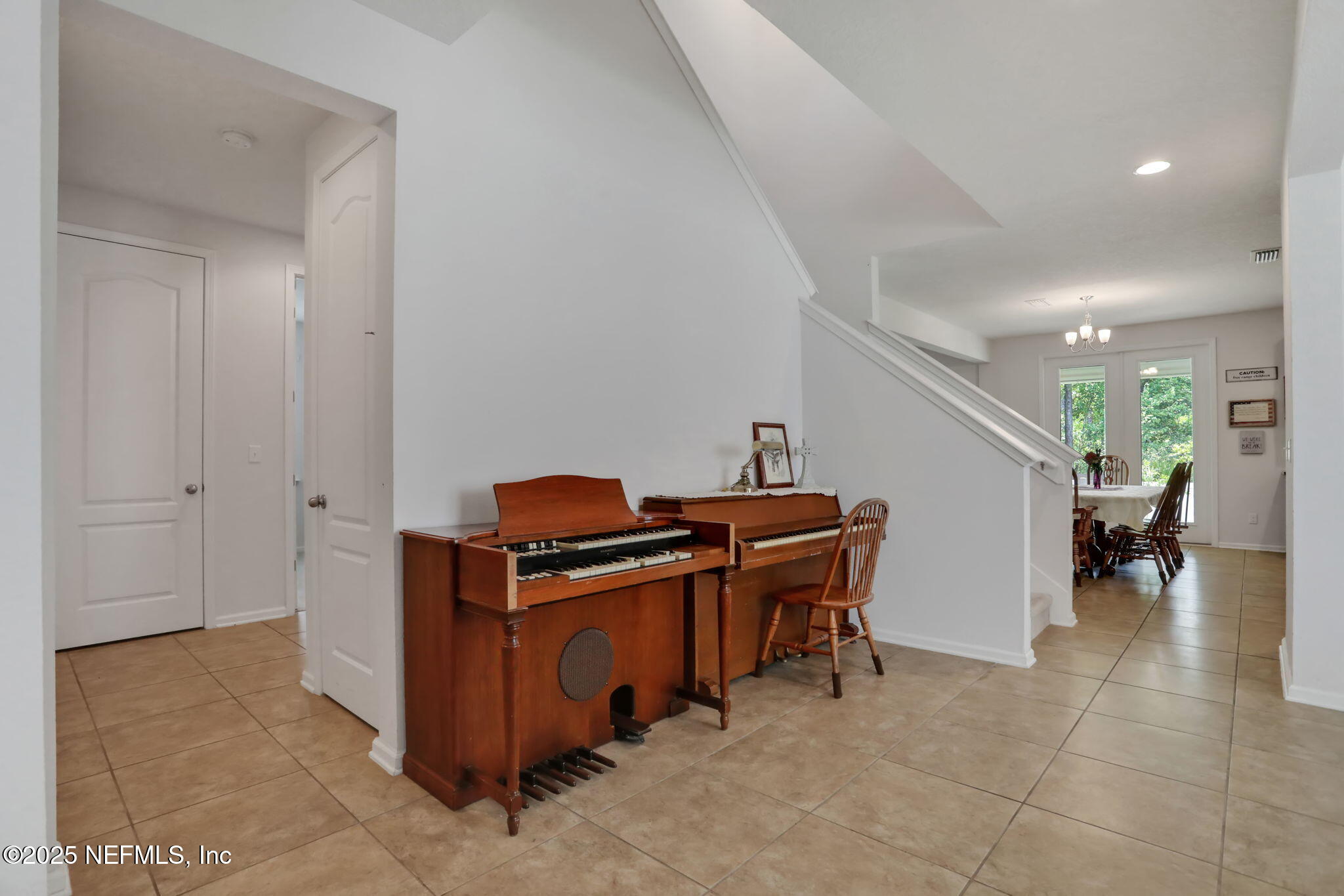 1090 WETLAND RIDGE Circle