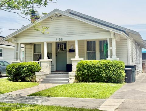 Photo of 2105 GILMORE Street, Jacksonville, FL 32204 (MLS # 2144057)