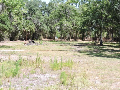 Photo of 3713 CEDAR POINT Road, Jacksonville, FL 32226 (MLS # 2143826)