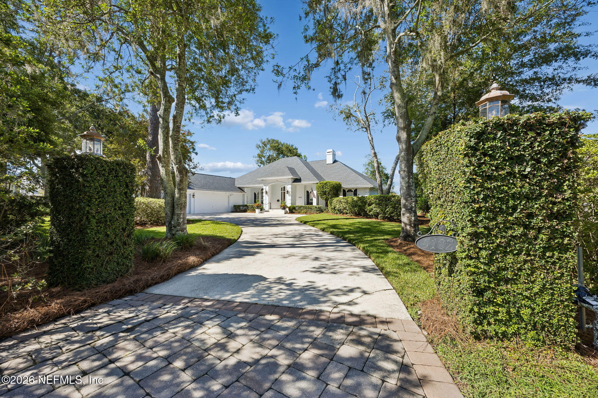 5102 YACHT CLUB Road