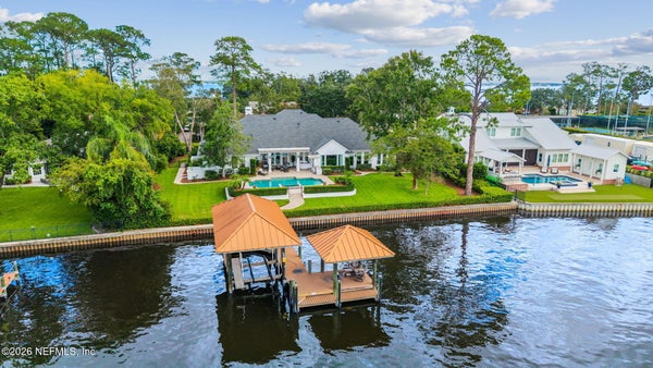 5102 YACHT CLUB RD, JACKSONVILLE, FL 32210 - Image 1ccadc1db0e2ef0950aebf126faefdb8/900543321