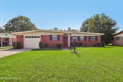 Photo of 2804 SACK Drive E, Jacksonville, FL 32216 (MLS # 2156733)