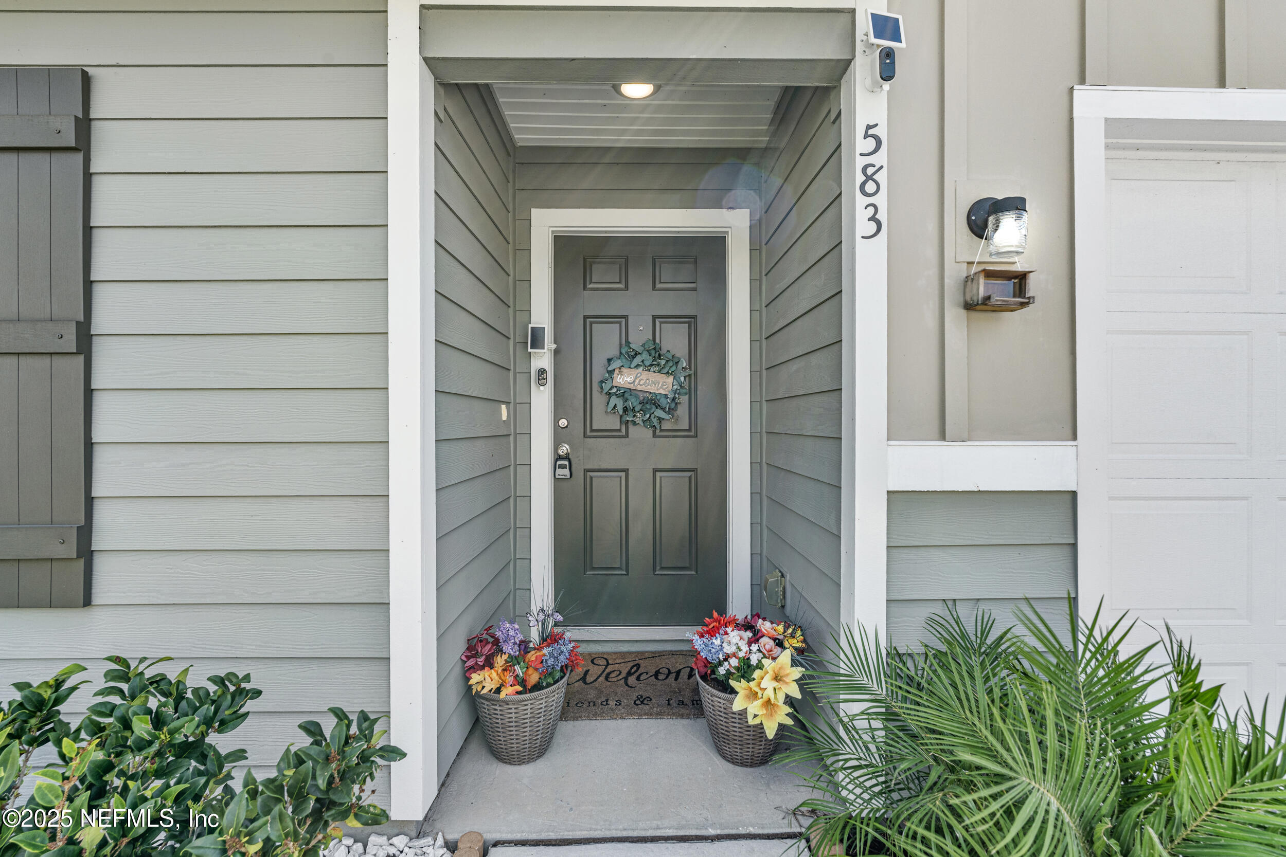 583 HERITAGE CROSSING Drive