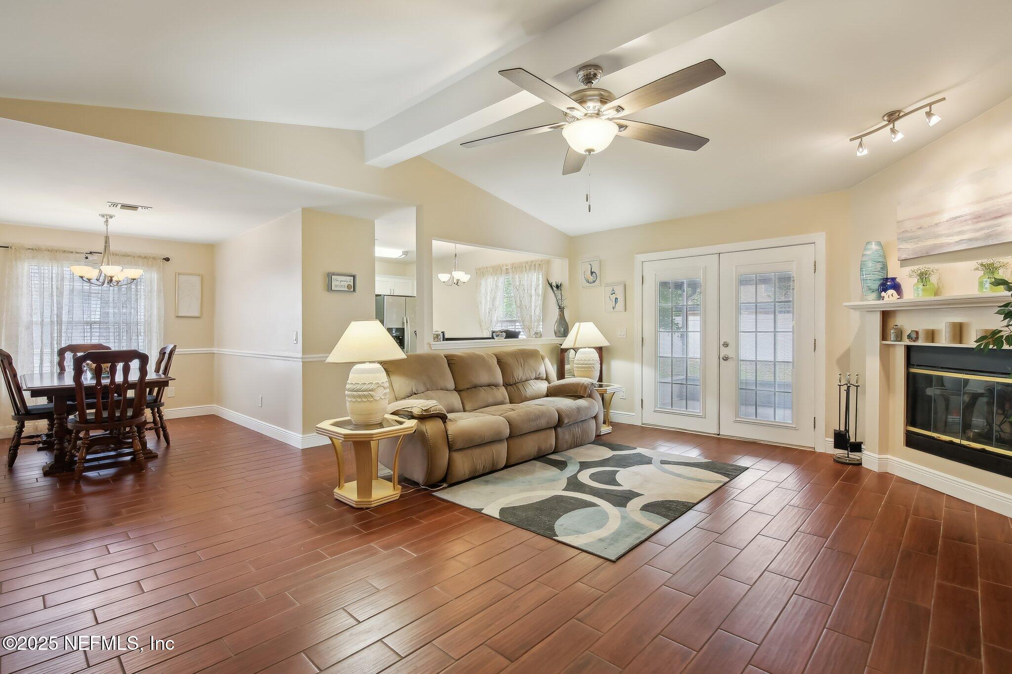 8114 BUCHANNAN Court