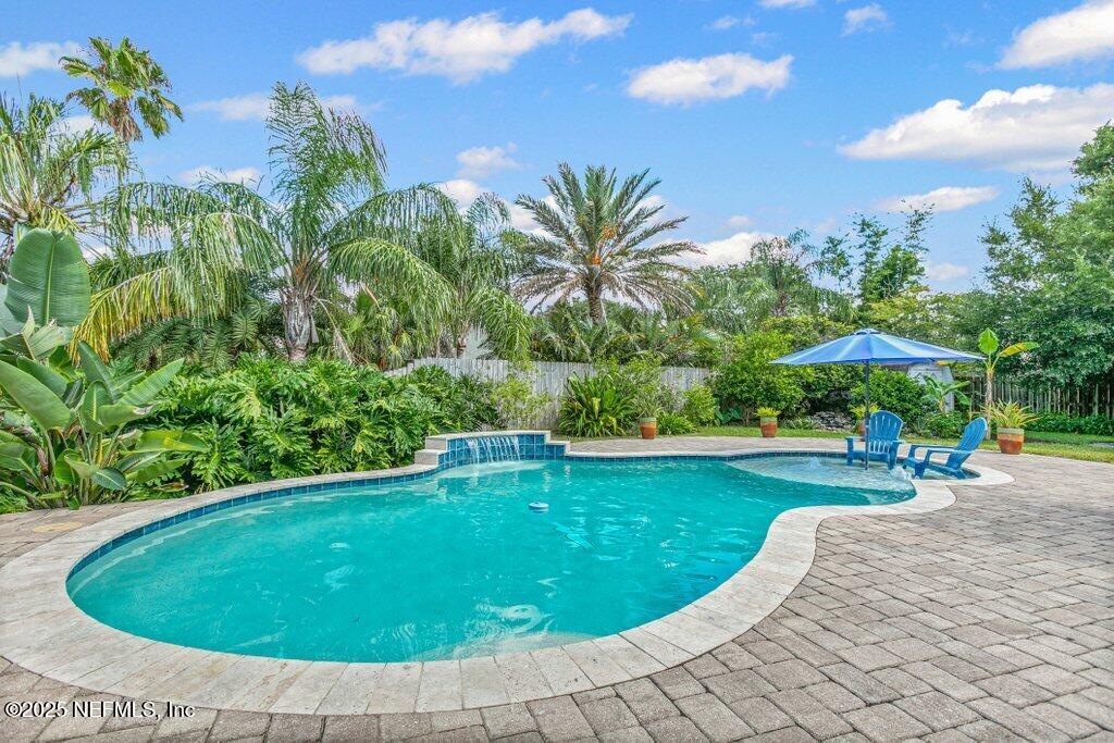 508 LIGHTHOUSE Court
