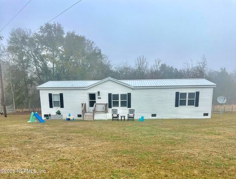 A home in Lake Butler