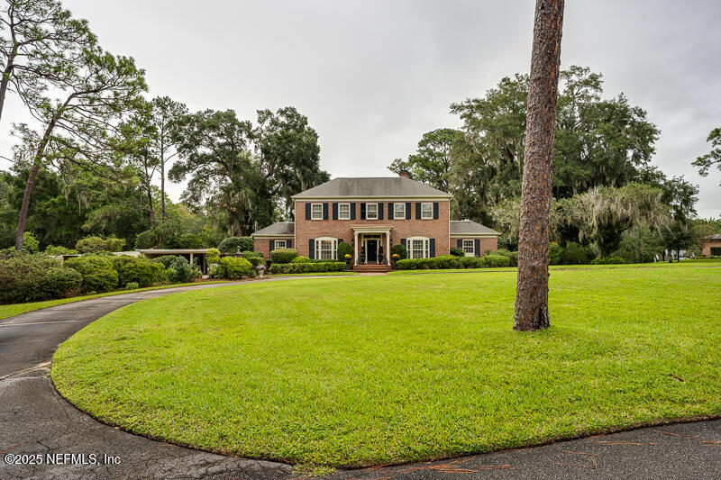 10111 WINDWARD Way N