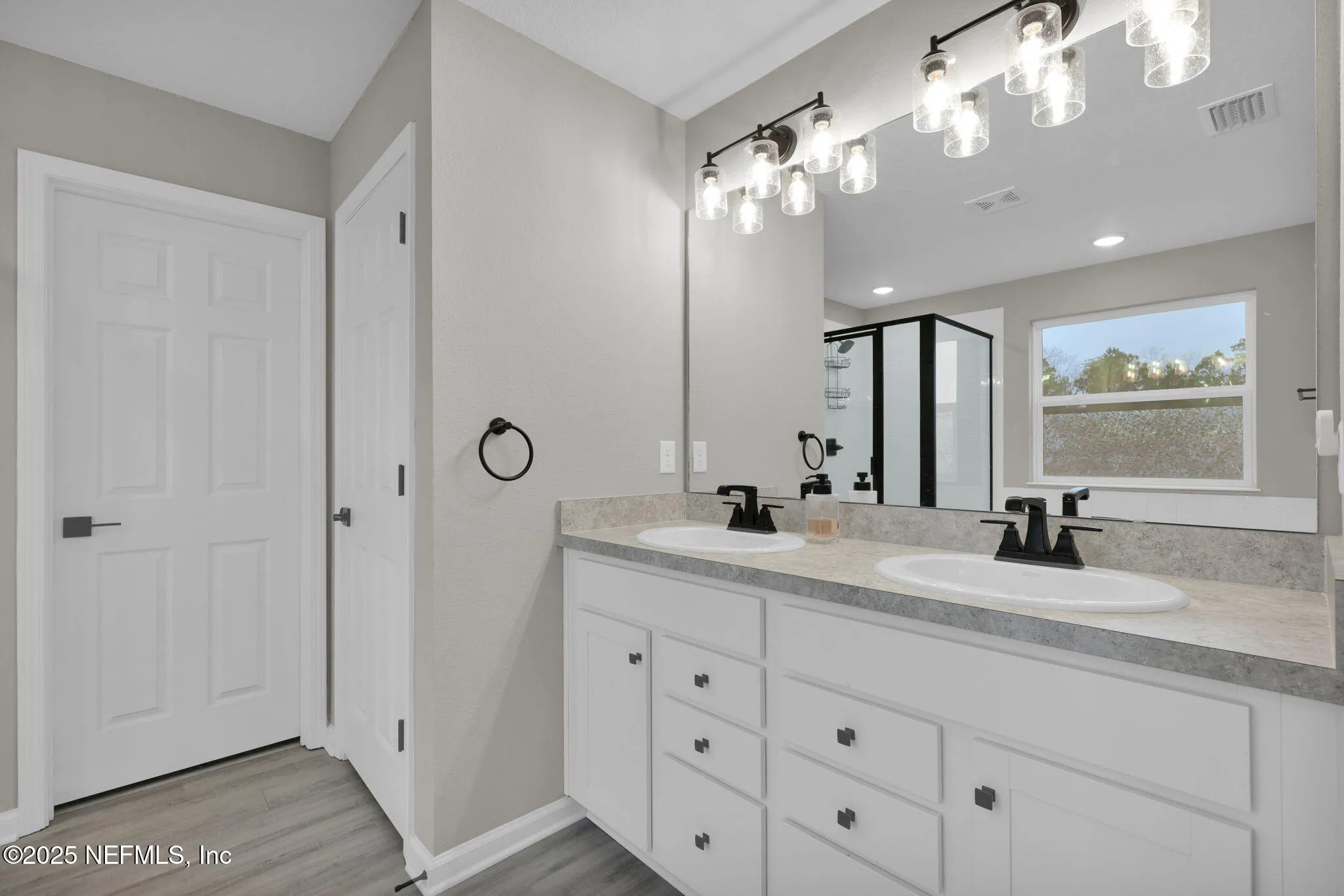 Jacksonville, Florida 32220, United States, 4 Bedrooms Bedrooms, ,3 BathroomsBathrooms,Residential,Active,14825