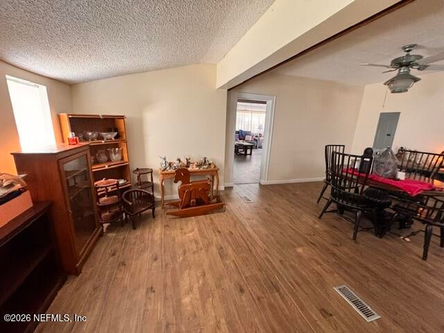 1801 VALENCIA Drive