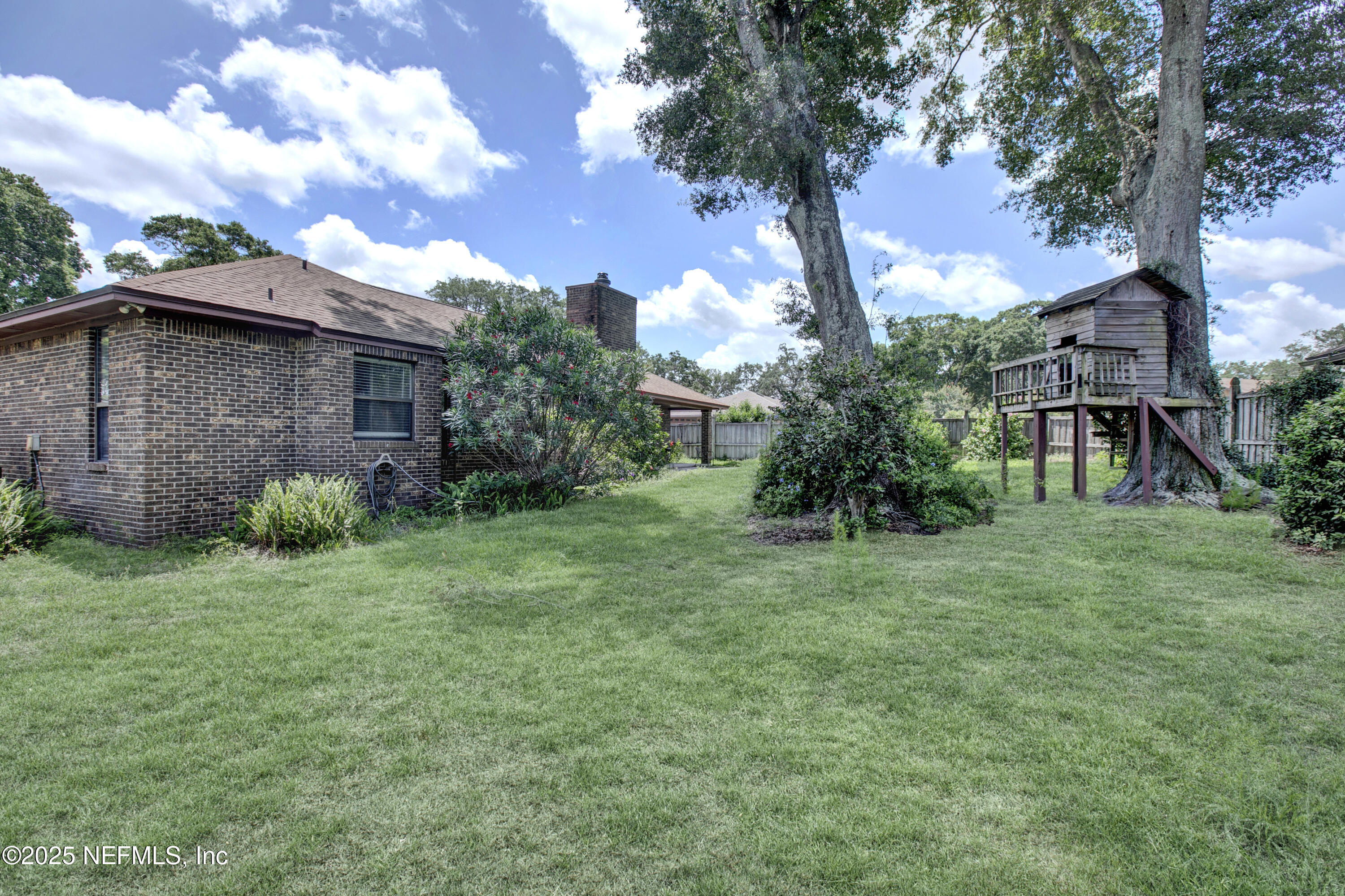 2210 BROADWATER Drive