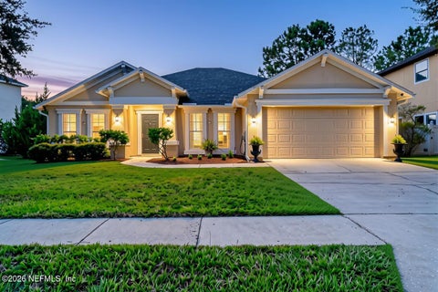 Photo of 650 WAKEVIEW Drive, Orange Park, FL 32065 (MLS # 2166753)